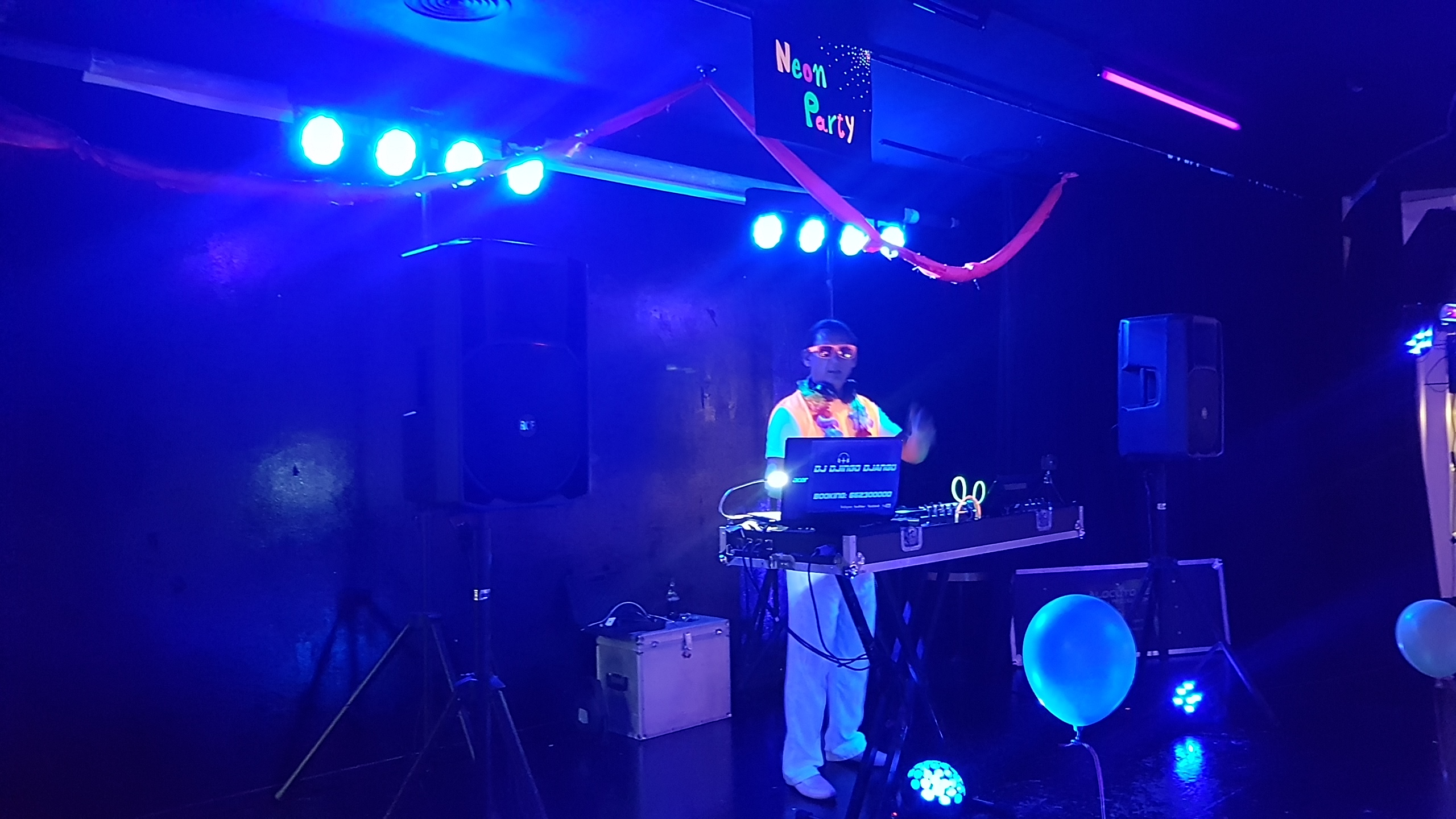 Neon Party